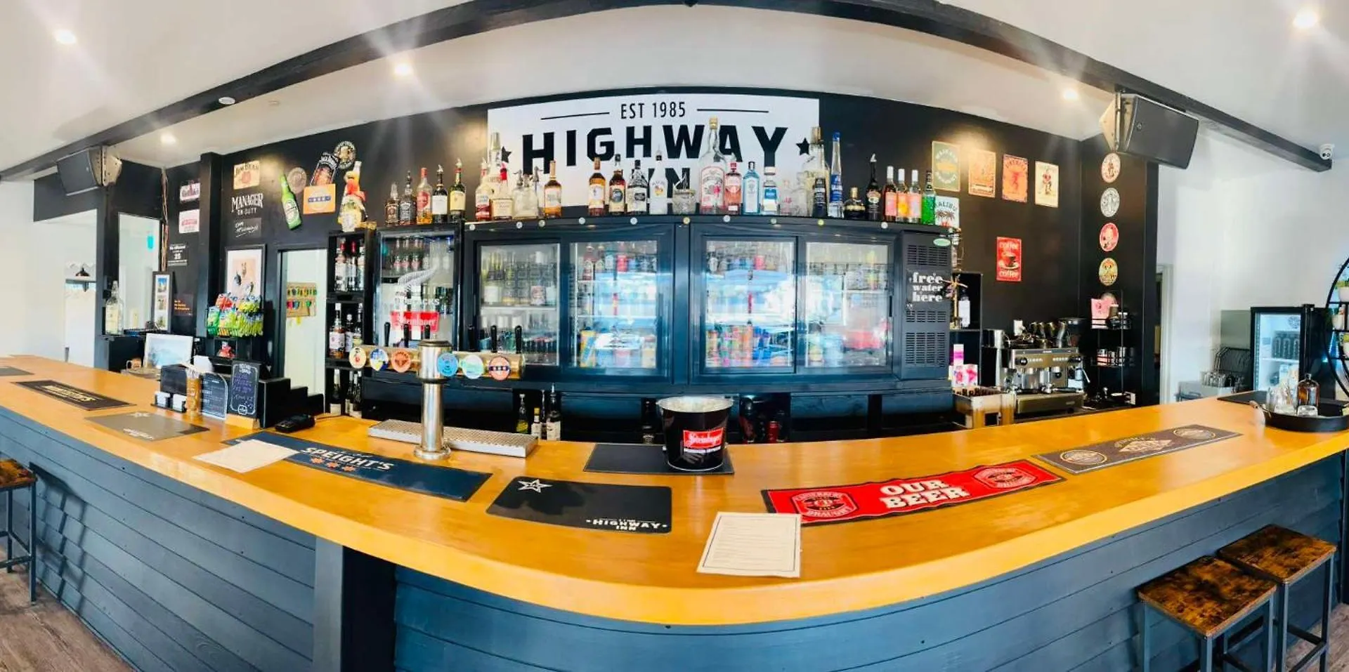 Отель The Highway Inn Крайстчёрч